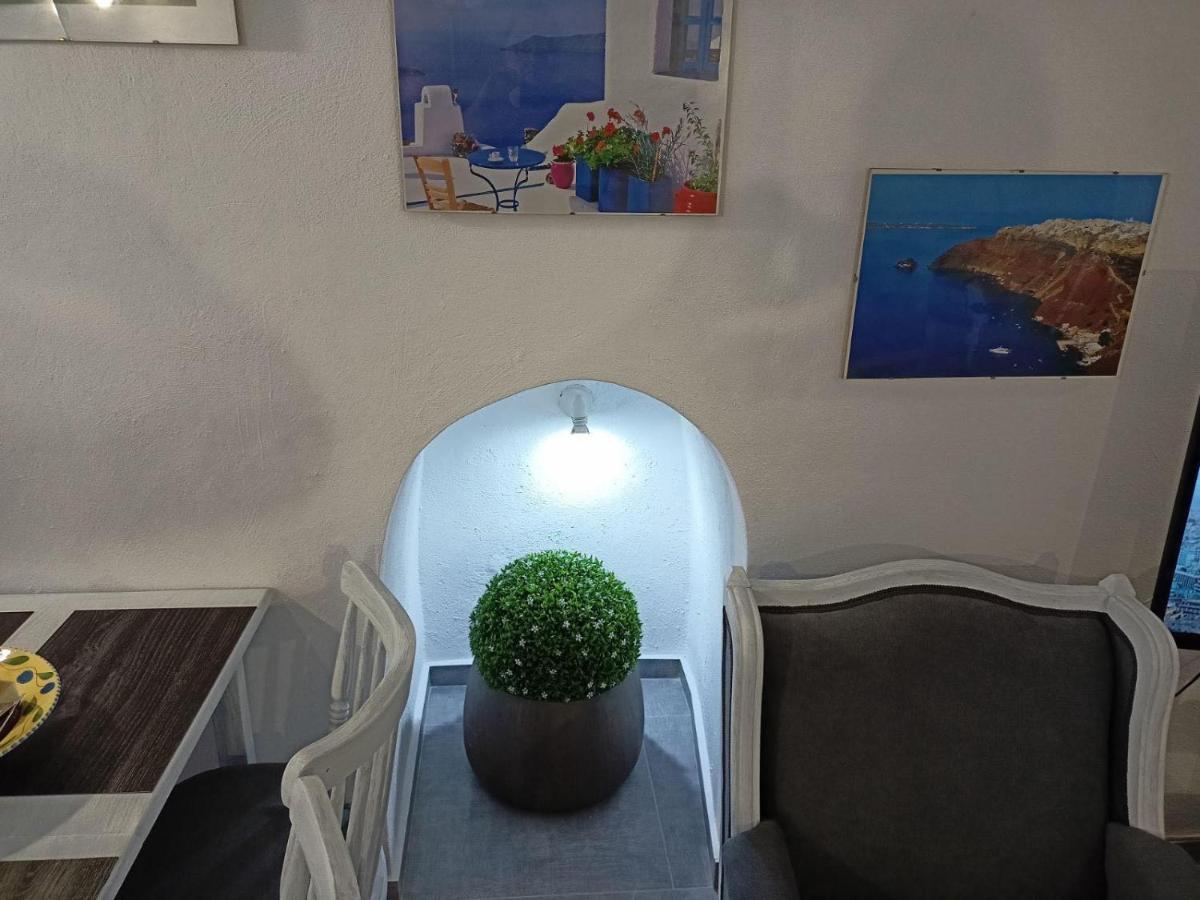VI Sta Finikias Villa Oía Buitenkant foto